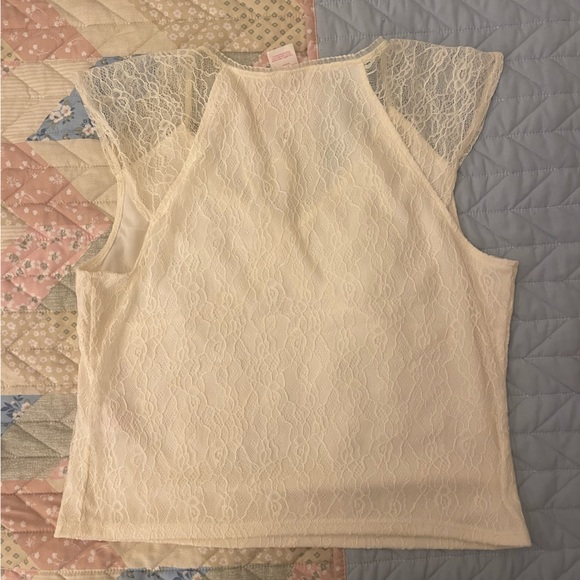 Lace top - Picture 3 of 3